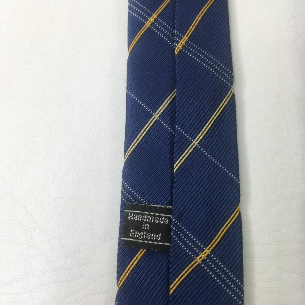 PINK Necktie Mens One Size Pointed 100% Pure Silk - Picture 5 of 6